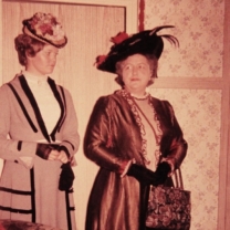 1967-04-the-importance-of-being-earnest-003
